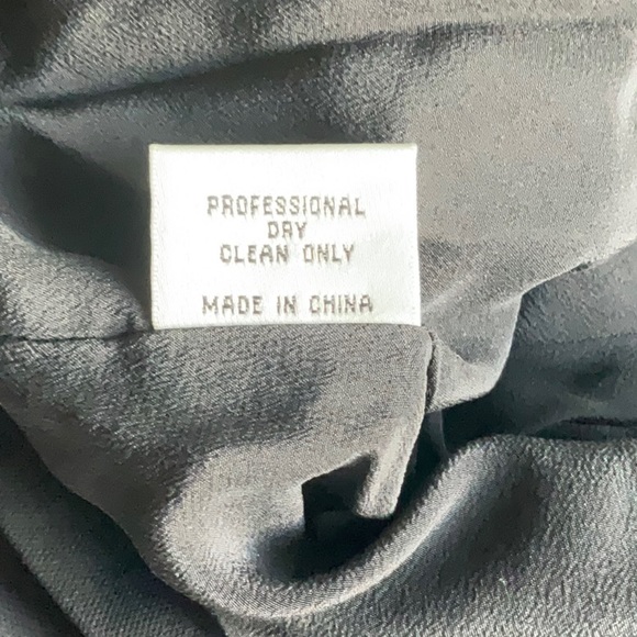 CULTURE Black Silk Pantsuit in Size L (Jacket/Top) & 6 (Pants), Preowned - Picture 11 of 16